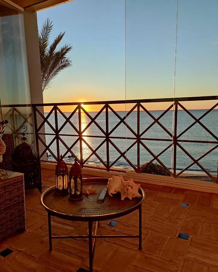 Frontline Beach Apartment, La Perla De La Bahia, Bahia De Casares - Estepona Apartment