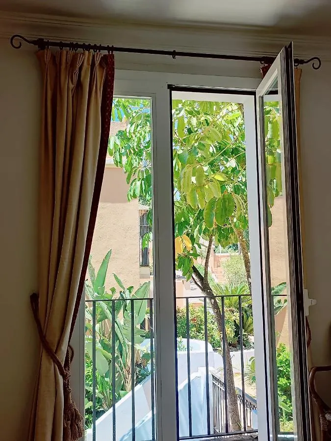 Frontline Beach Apartment, La Perla De La Bahia, Bahia De Casares - Estepona Spain