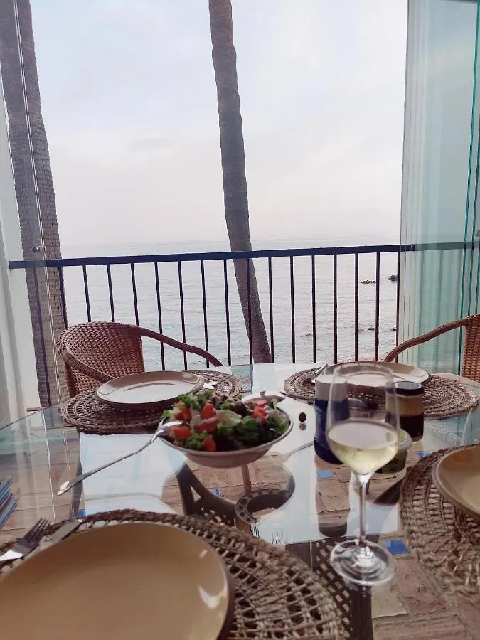 Frontline Beach Apartment, La Perla De La Bahia, Bahia De Casares - Estepona 0*,